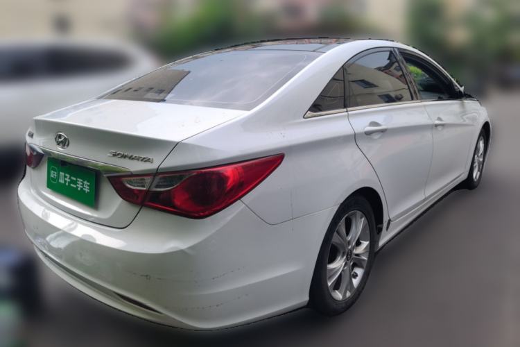 Used Hyundai Sonata 2011 2.0L Automatic Leading Edition Rear Right 45 Deg