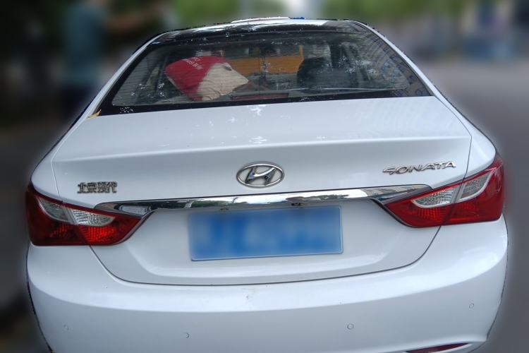 Used Hyundai Sonata 2011 2.0L Automatic Luxury Edition Rear