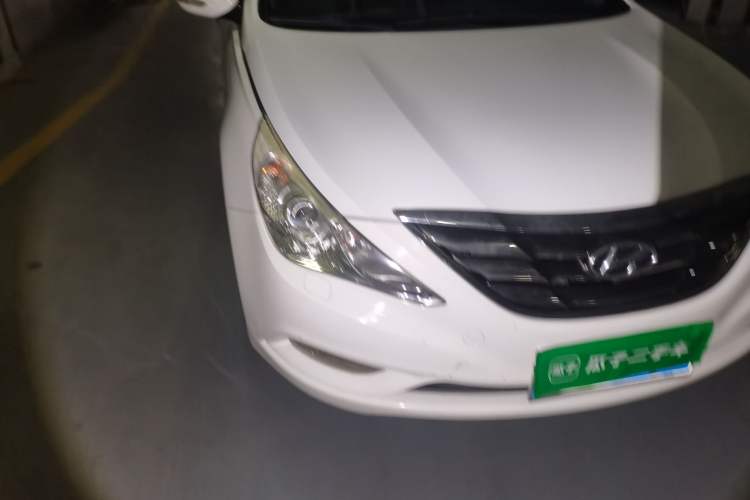 Used Hyundai Sonata 2011 2.4L Automatic Top-Tier Version Right Front Headlight