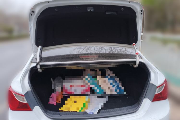 Used Hyundai Sonata 2011 2.0L Automatic Fashion Edition Trunk