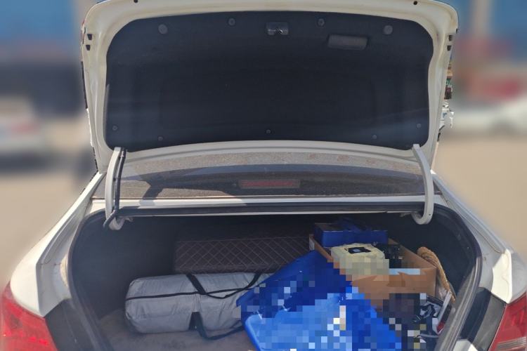 Used Hyundai Sonata 2011 2.0L Automatic Supreme Edition Trunk
