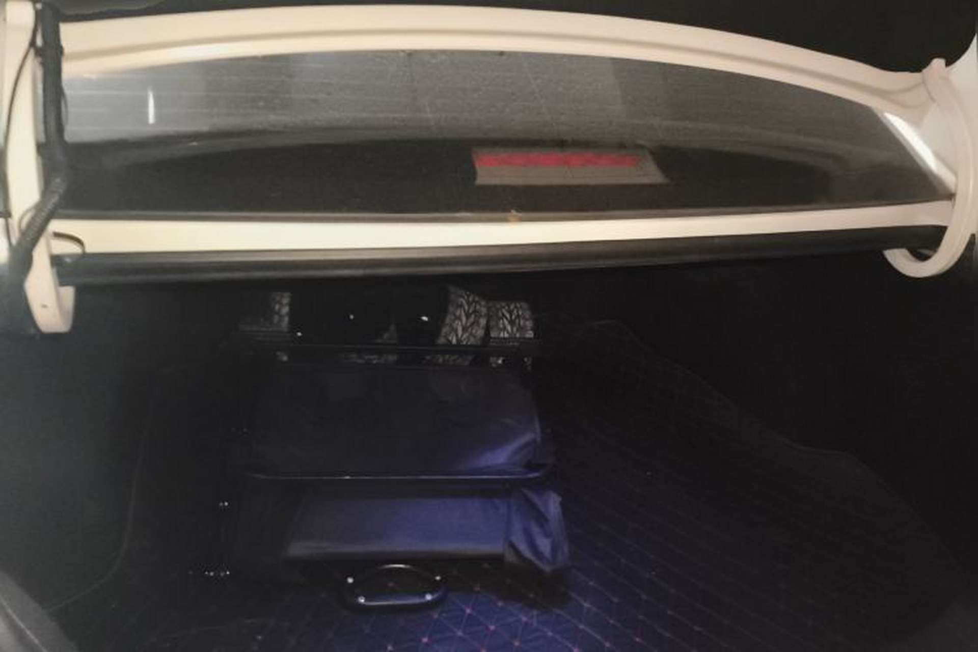 Used Hyundai Sonata 2011 2.0L Automatic Luxury Edition Trunk