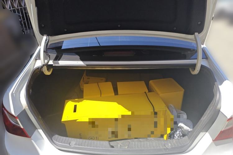 Used Hyundai Sonata 2011 2.0L Automatic Prestige Edition Trunk