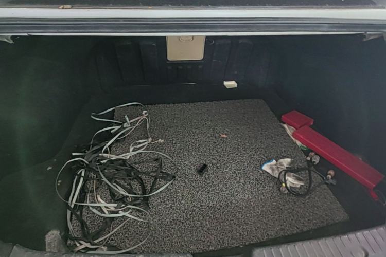 Used Hyundai Sonata 2011 2.0L Automatic Top-Grade Version Trunk