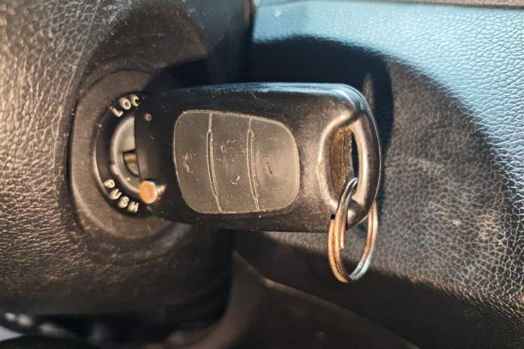 Used Hyundai Sonata 2011 2.0L Automatic Leading Edition Vehicle Key
