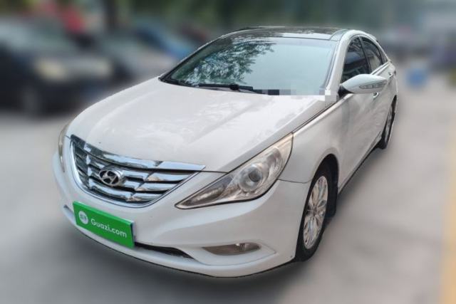 Used Hyundai Sonata 2011 2.0L Automatic Luxury Edition