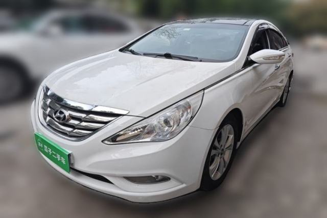 Used Hyundai Sonata 2011 2.0L Automatic Luxury Edition