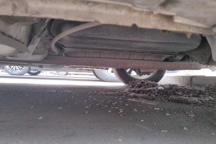Used Hyundai Sonata 2011 2.0L Automatic Luxury Edition Chassis Rear Left