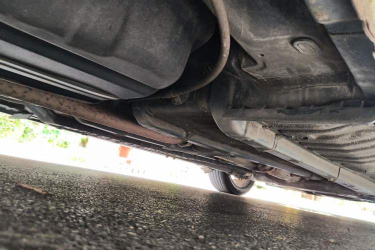 Used Hyundai Sonata 2011 2.0L Automatic Luxury Edition Chassis Rear Right