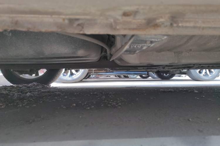 Used Hyundai Sonata 2011 2.0L Automatic Luxury Edition Chassis Rear Right