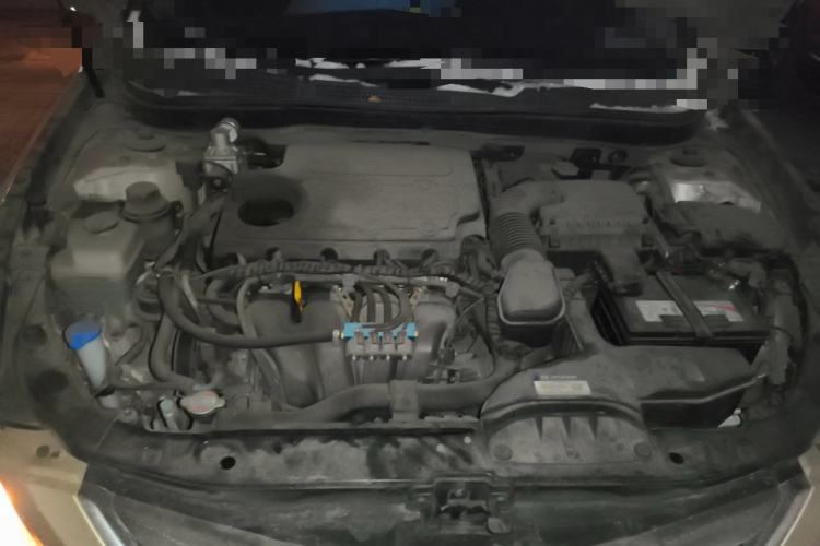 Used Hyundai Sonata 2011 2.0L Automatic Luxury Edition Engine Bay