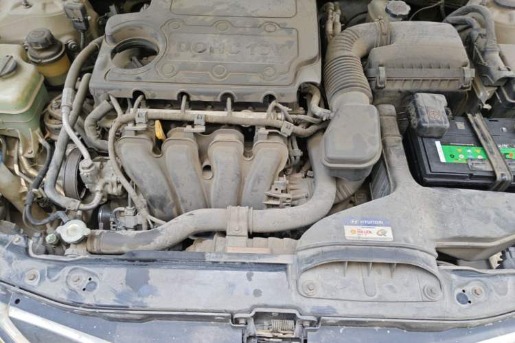Used Hyundai Sonata 2011 2.0L Automatic Fashion Edition Engine Bay