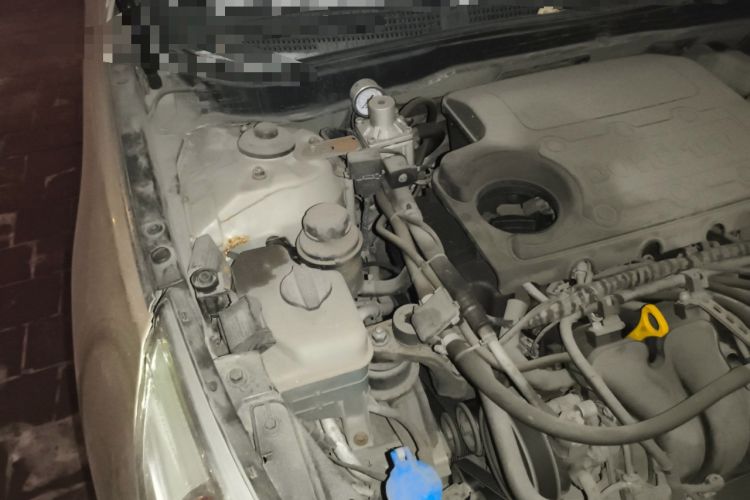 Used Hyundai Sonata 2011 2.0L Automatic Luxury Edition Engine Bay Right