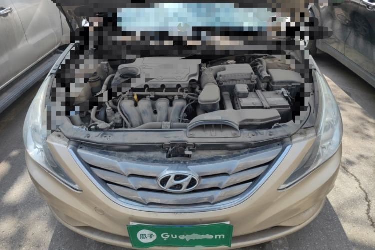 Used Hyundai Sonata 2011 2.0L Automatic Luxury Edition Engine Bay