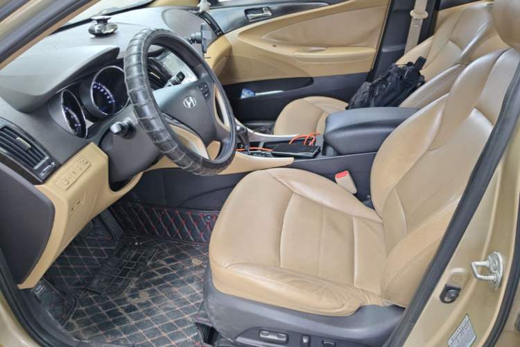 Used Hyundai Sonata 2011 2.0L Automatic Fashion Edition Left Front Seat