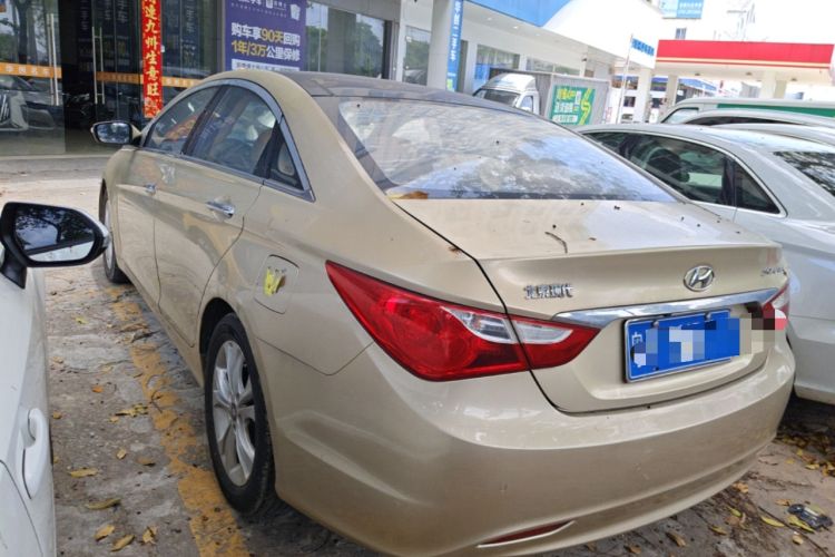 Used Hyundai Sonata 2011 2.0L Automatic Fashion Edition Rear Left 45 Deg