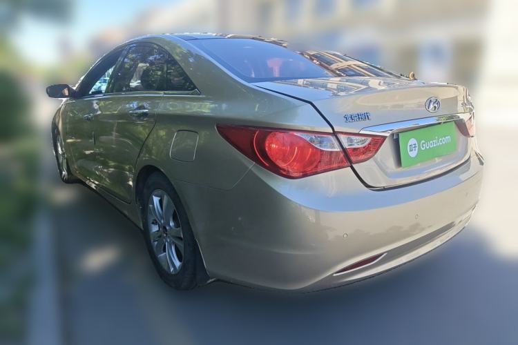 Used Hyundai Sonata 2011 2.0L Automatic Luxury Edition Rear Left 45 Deg