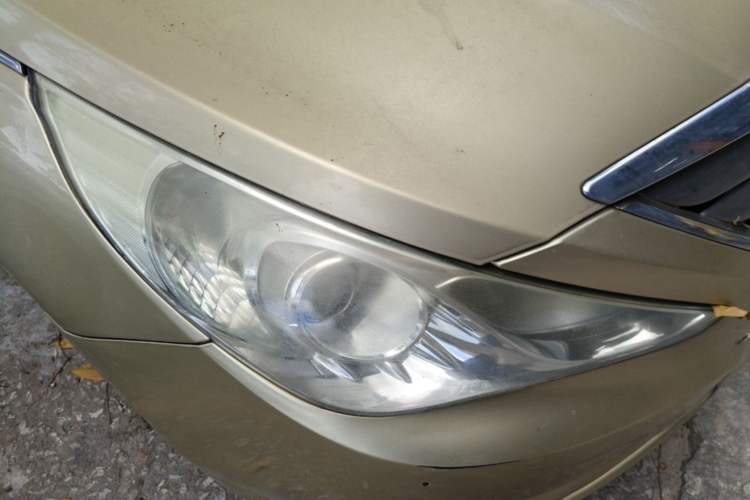 Used Hyundai Sonata 2011 2.0L Automatic Fashion Edition Right Front Headlight