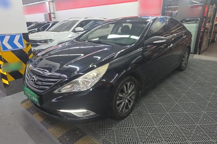 Ojetý Hyundai Sonata 2013 2.4L Automatic Leading Edition China IV Standard Guazi used car, China used car export, Used car for sale, Used  cars, Cheapest cars for sale