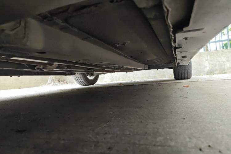 Used Hyundai Sonata 2013 2.0L Automatic Luxury Edition Chassis Front Left