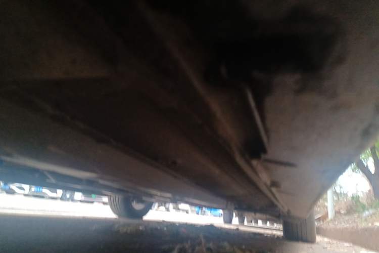 Used Hyundai Sonata 2013 2.4L Automatic Leading Edition China IV Standard Chassis Front Left