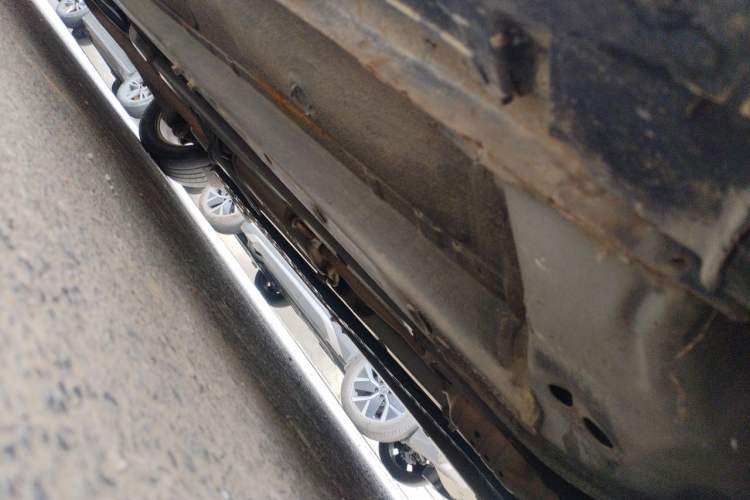 Used Hyundai Sonata 2013 2.0L Automatic Luxury Edition Chassis Front Right