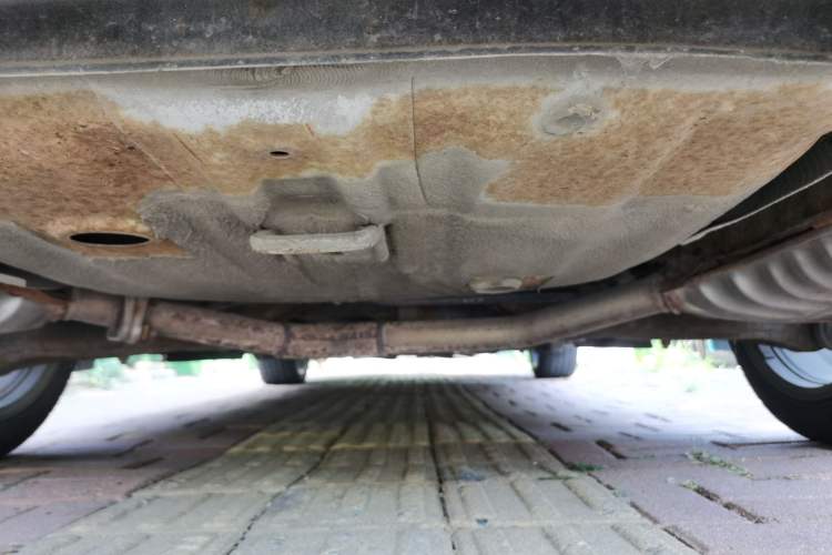 Used Hyundai Sonata 2013 2.4L Automatic Leading Edition China IV Standard Chassis Rear