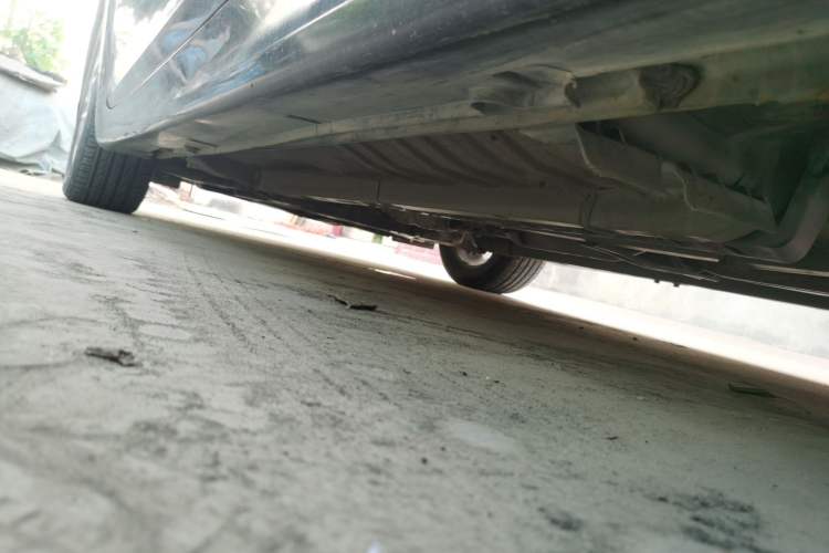 Used Hyundai Sonata 2013 2.4L Automatic Leading Edition China IV Standard Chassis Rear Left