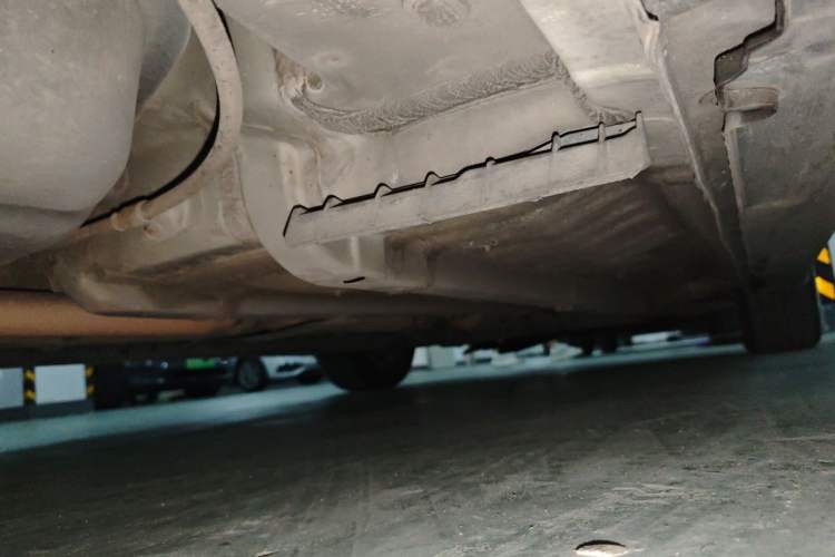 Used Hyundai Sonata 2013 2.0L Automatic Leading Edition Chassis Rear Right
