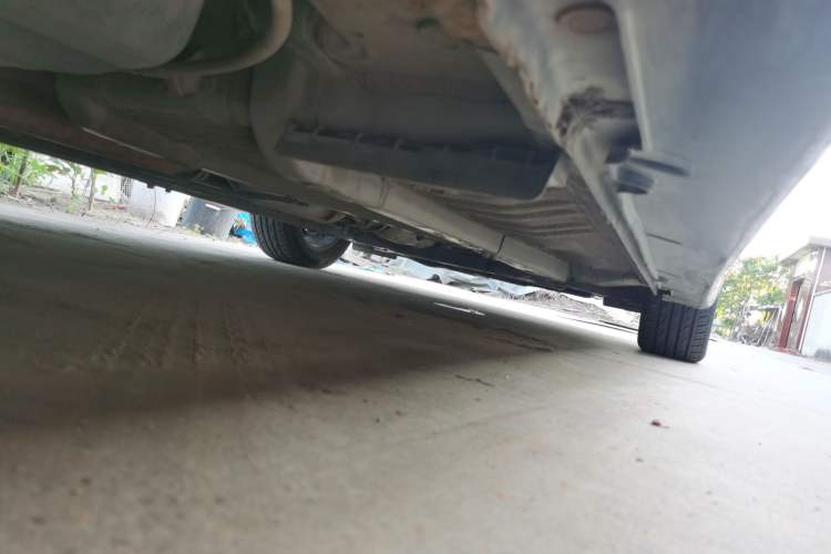 Used Hyundai Sonata 2013 2.4L Automatic Leading Edition China IV Standard Chassis Rear Right