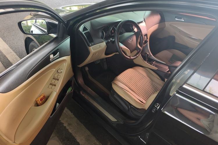 Used Hyundai Sonata 2013 2.0L Automatic Fashion Edition Driver Seat