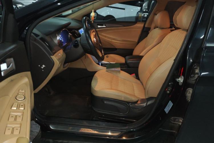 Used Hyundai Sonata 2013 2.0L Automatic Leading Edition Driver Seat