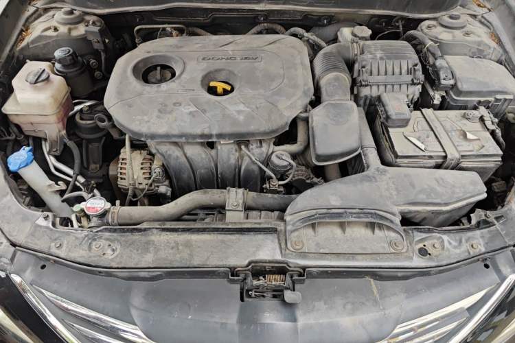 Used Hyundai Sonata 2013 2.0L Automatic Luxury Edition Engine Bay