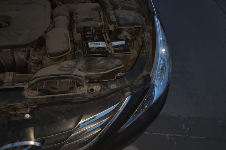 Used Hyundai Sonata 2013 2.0L Automatic Luxury Edition Engine Bay Left