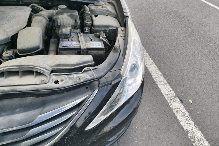 Used Hyundai Sonata 2013 2.0L Automatic Fashion Edition Engine Bay Left
