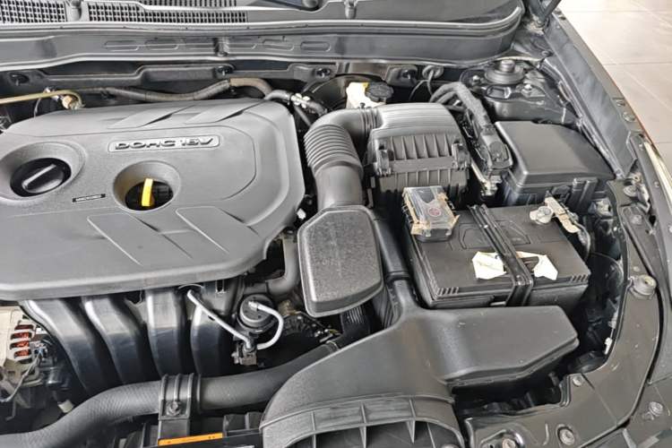 Used Hyundai Sonata 2013 2.0L Automatic Luxury Edition Engine Bay Left