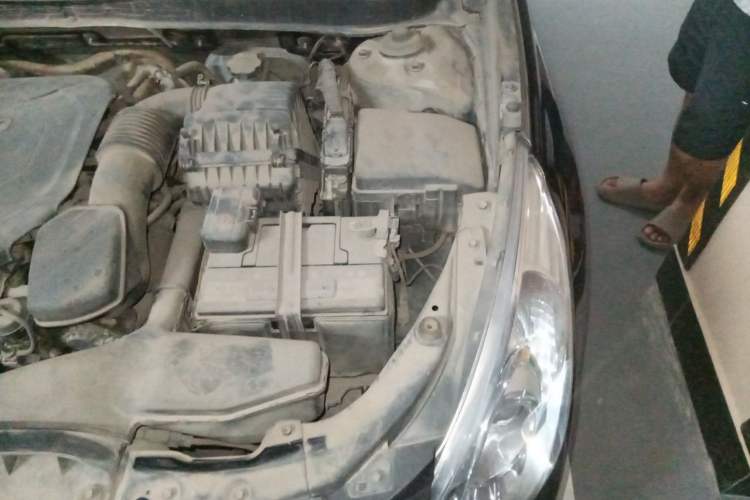 Used Hyundai Sonata 2013 2.0L Automatic Fashion Edition Engine Bay Left
