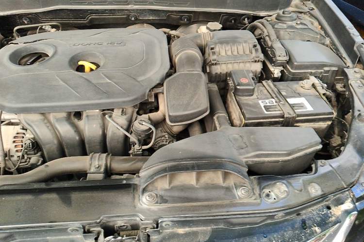 Used Hyundai Sonata 2013 2.0L Automatic Luxury Edition Engine Bay Left