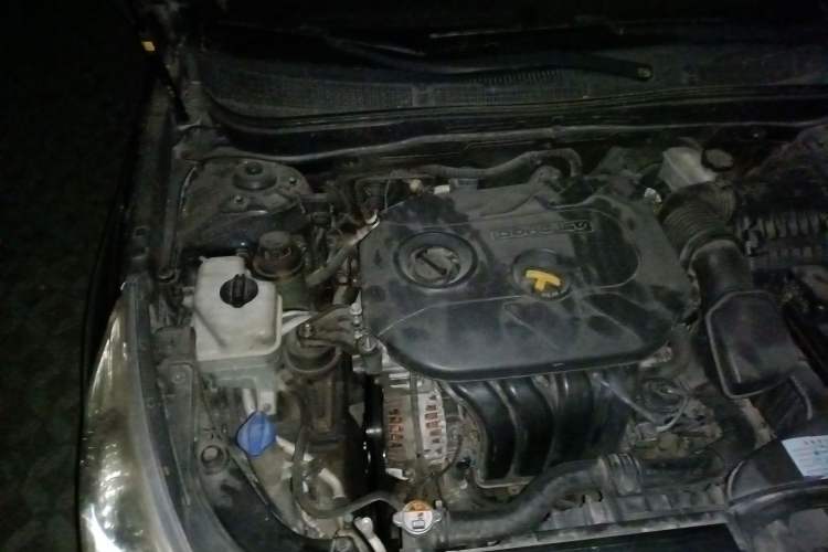Used Hyundai Sonata 2013 2.0L Automatic Luxury Edition Engine Bay Right