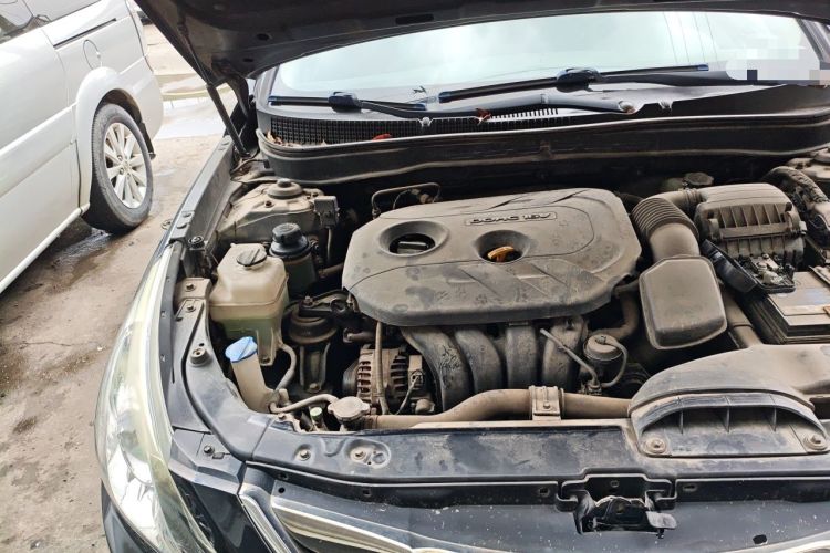 Used Hyundai Sonata 2013 2.0L Automatic Fashion Edition Engine Bay Right