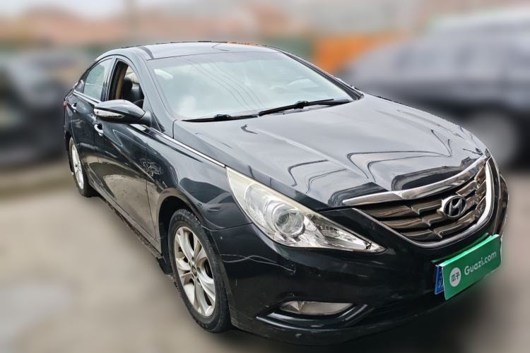 Used Hyundai Sonata 2013 2.0L Automatic Fashion Edition Front Right 45 Deg