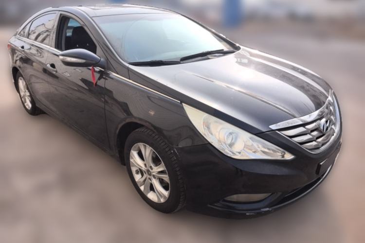 Used Hyundai Sonata 2013 2.0L Automatic Leading Edition Front Right 45 Deg