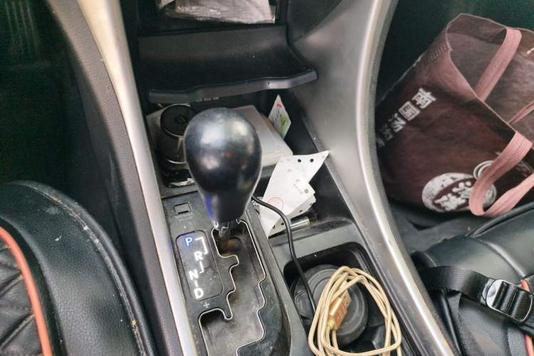 Used Hyundai Sonata 2013 2.0L Automatic Fashion Edition Gear Lever