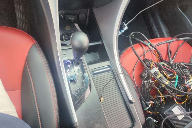 Used Hyundai Sonata 2013 2.0L Automatic Leading Edition Gear Lever