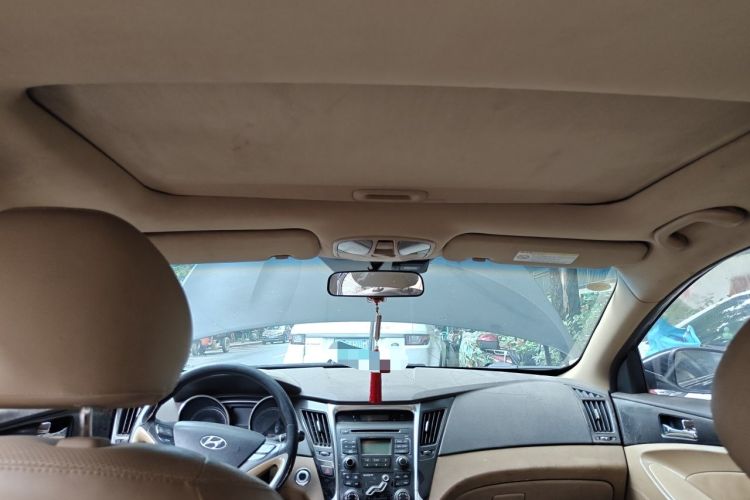 Used Hyundai Sonata 2013 2.0L Automatic Luxury Edition Headliner