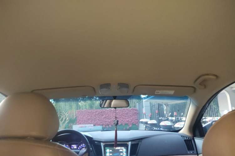Used Hyundai Sonata 2013 2.0L Automatic Fashion Edition Headliner