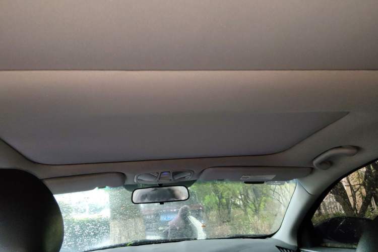 Used Hyundai Sonata 2013 2.4L Automatic Leading Edition China V Standard Headliner