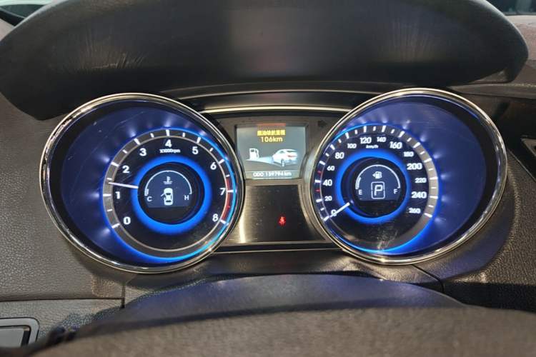 Used Hyundai Sonata 2013 2.4L Automatic Luxury Version China IV Standard Instrument Cluster