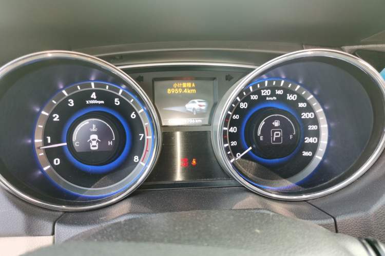 Used Hyundai Sonata 2013 2.4L Automatic Leading Edition China IV Standard Instrument Cluster