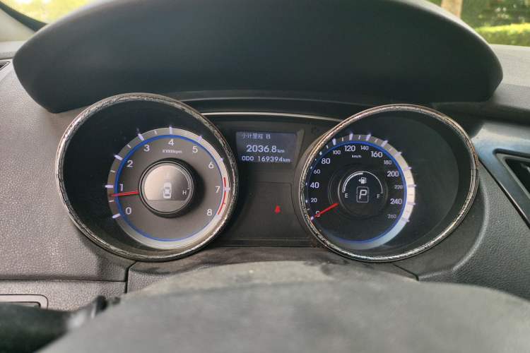Used Hyundai Sonata 2013 2.0L Automatic Fashion Edition Instrument Cluster